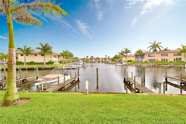 Photo - 2600 S Kanner Hwy Unit U3