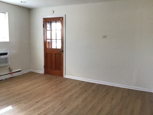 kitchen back door - 712 S Carpenter St Unit 3