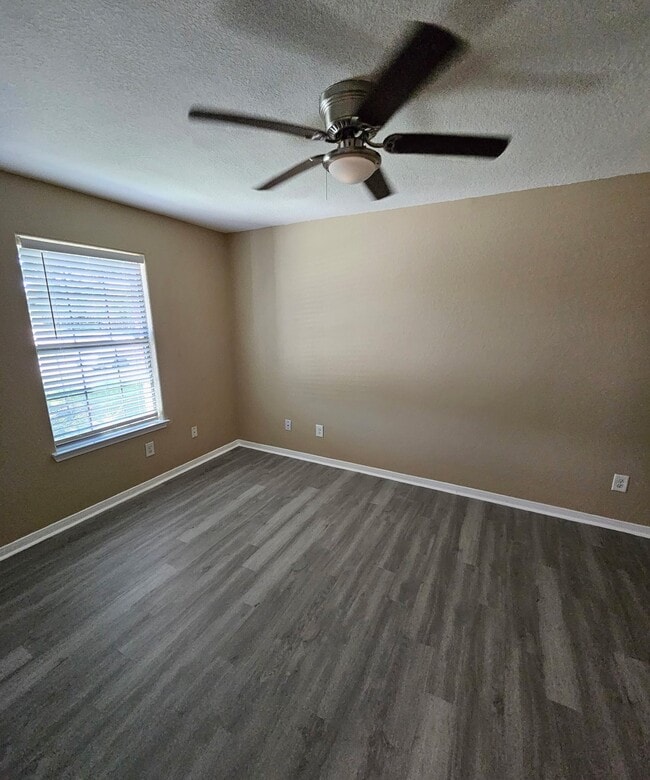 Photo - 21362 Slate Crossing Ln