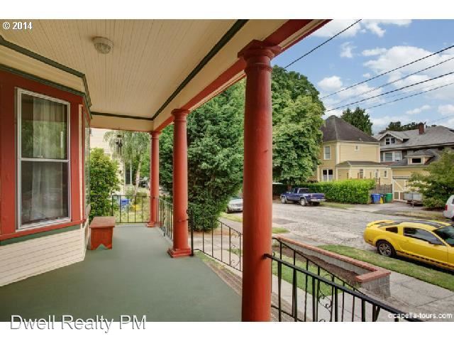 Photo - 2124 NE 9th Ave