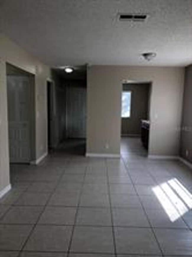 Photo - 4415 Barna Ave