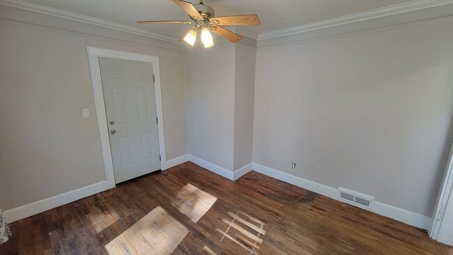 Photo - 3 Bed, 1.5 Bath Home Available in Greenville