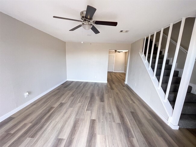 Photo - 4612 W Orange St