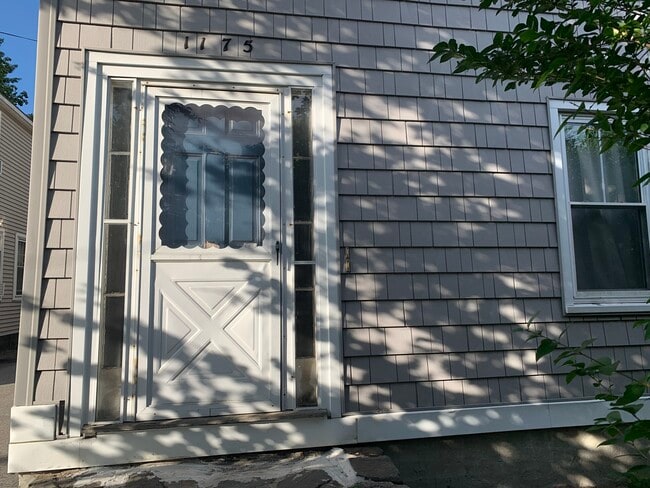 Photo - 1175 Broadway Unit 1175 Broadway #2