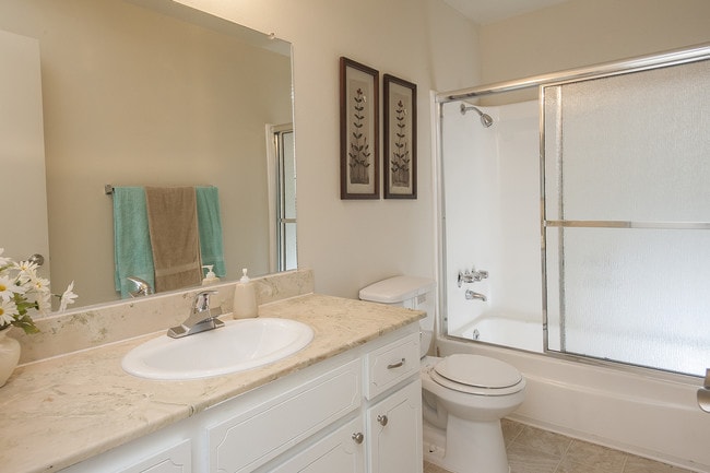 Oakwood Apartments