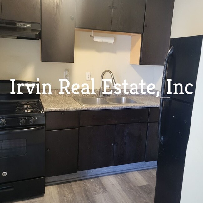 Photo - 537 E Pine St Unidad #4