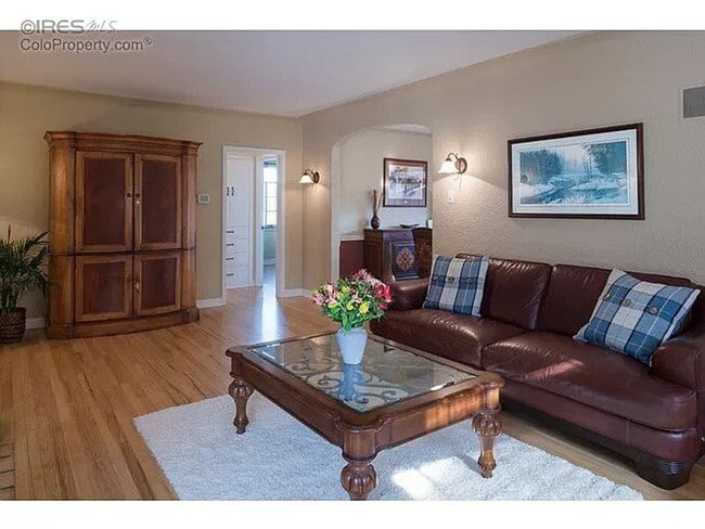 Photo - Stunning 4 bed, 2 bath Boulder Home Near Chautauqua! Available July 5th!