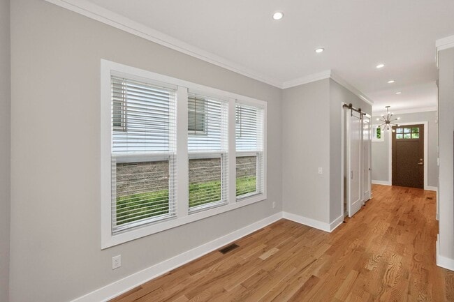 Photo - 4704A Kentucky Ave