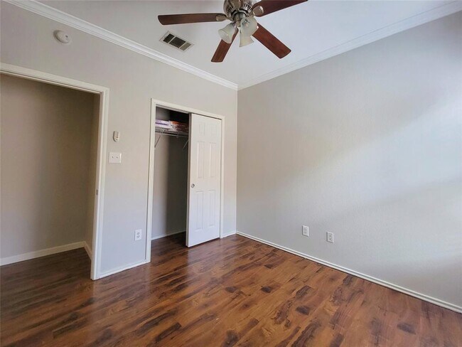 Photo - 11409 Hereford St