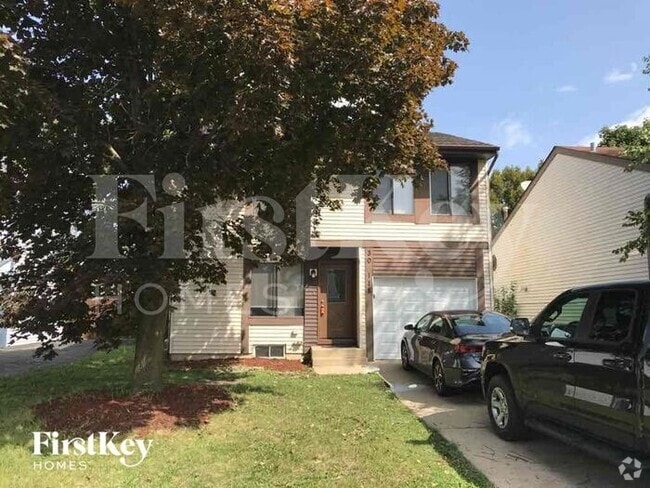 Building Photo - 30W118 Maplewood Dr Rental