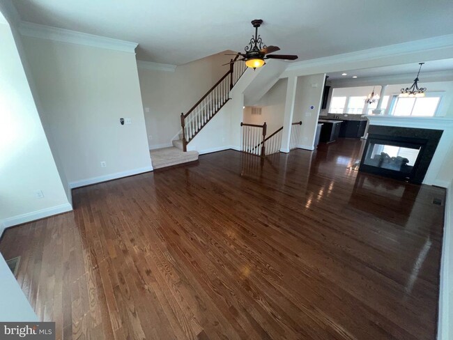 Photo - 25835 Clairmont Manor Square