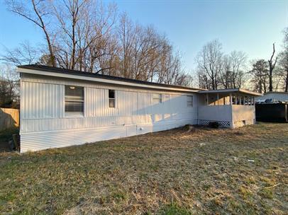 Photo - 114 Skyland Dr E
