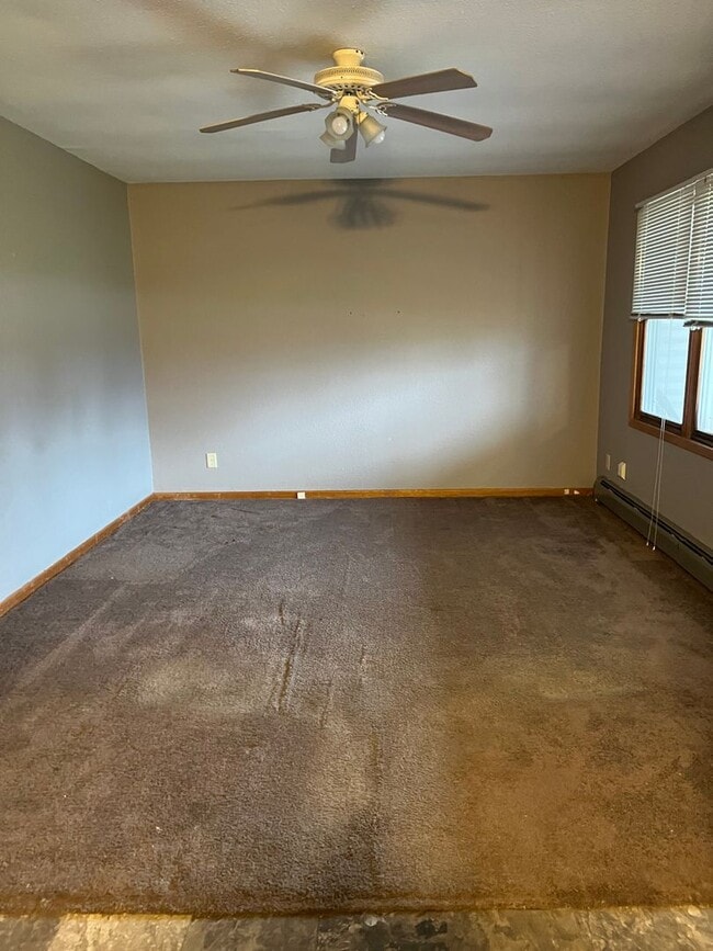 Photo - 3 Bedroom Apartment-Pulaski Iowa