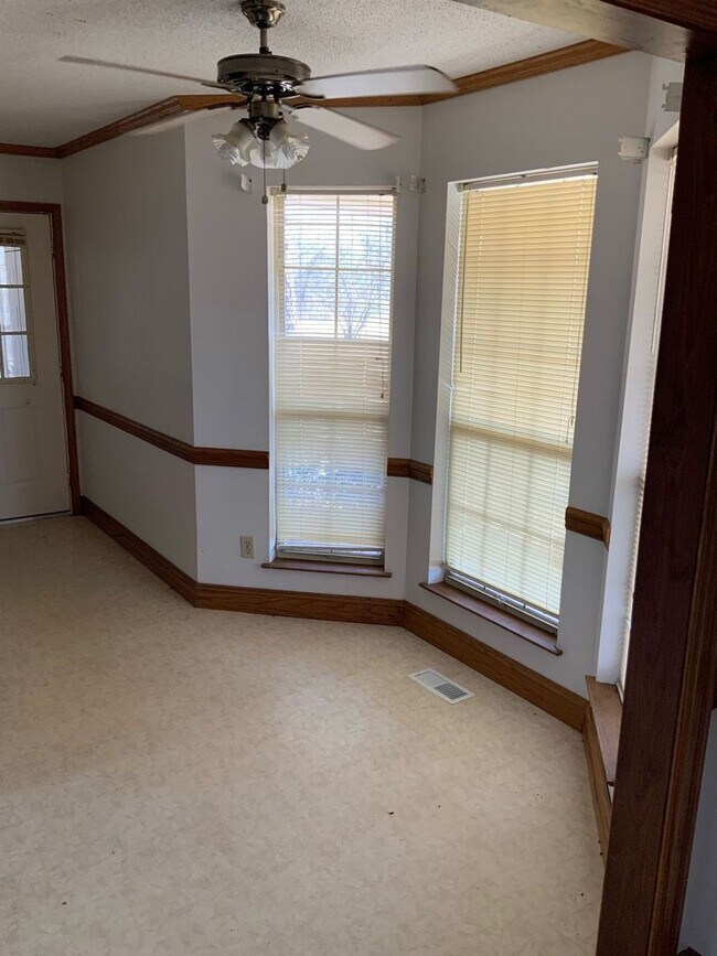 Photo - 971 Manningham Rd