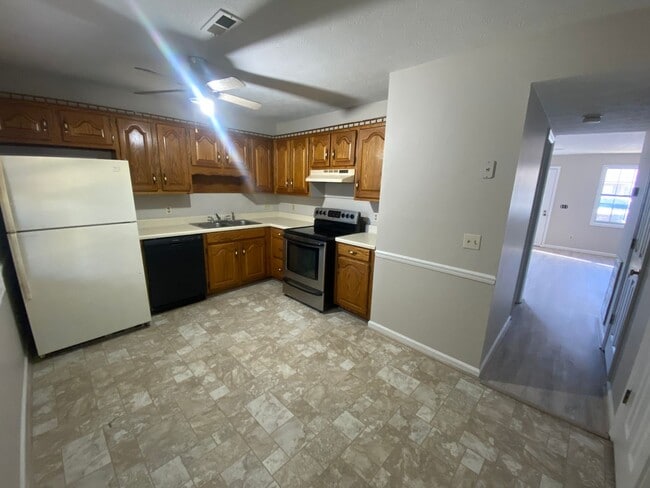 Building Photo - 5315 Whisperwood Ct