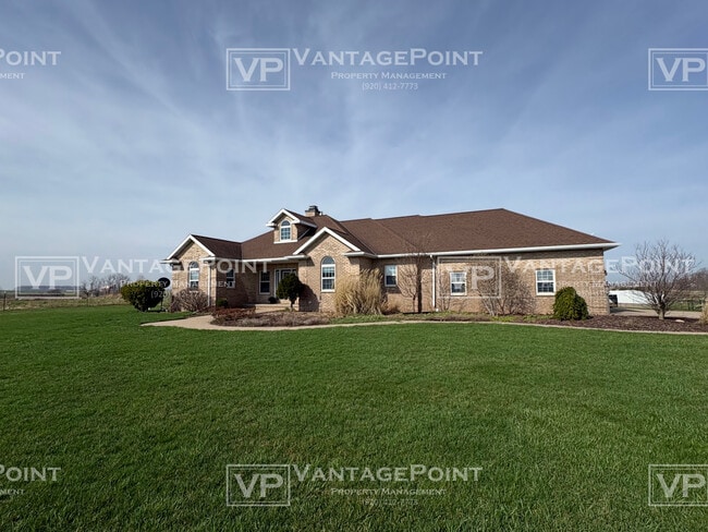 Photo - 5678 Morrison Rd