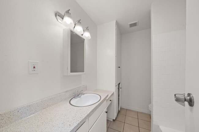 3612 W. 102nd St.