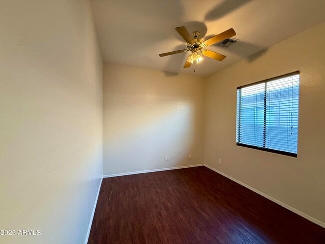Photo - 4601 W Moss Springs Rd