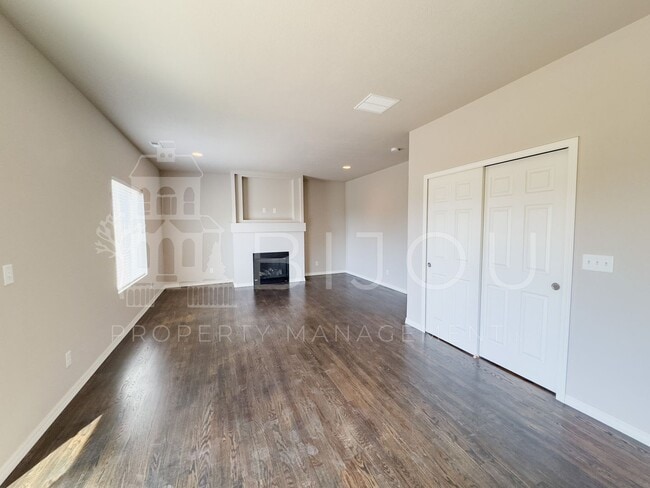 Photo - 3760 Scott Ln