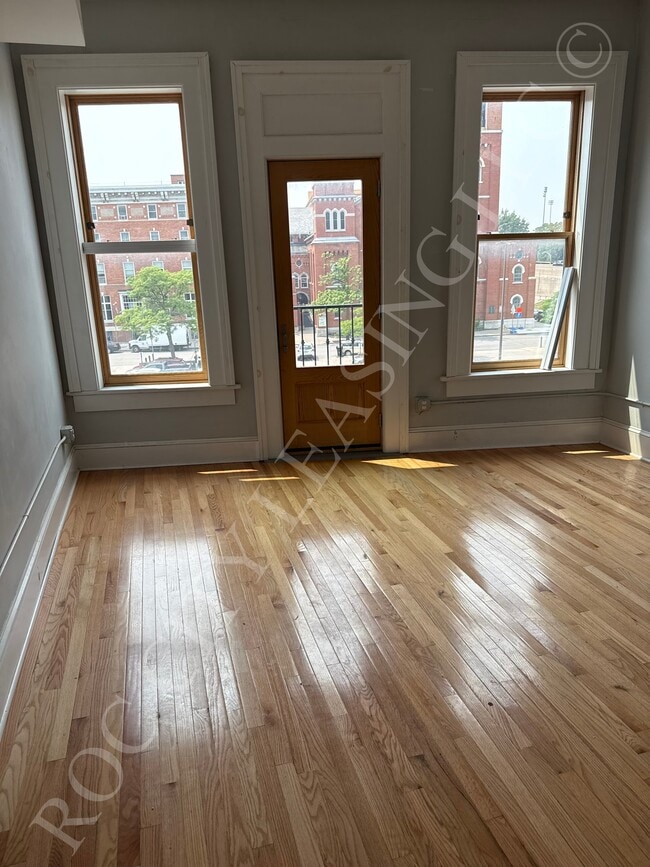 Building Photo - 155 State St Unit 04 Series Rental