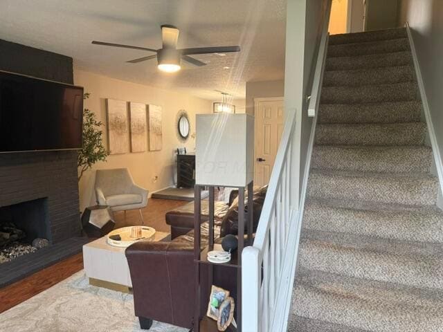 359 St Andrews Dr