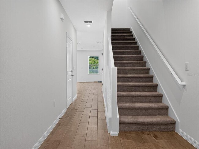 3004 Jessamine Dr