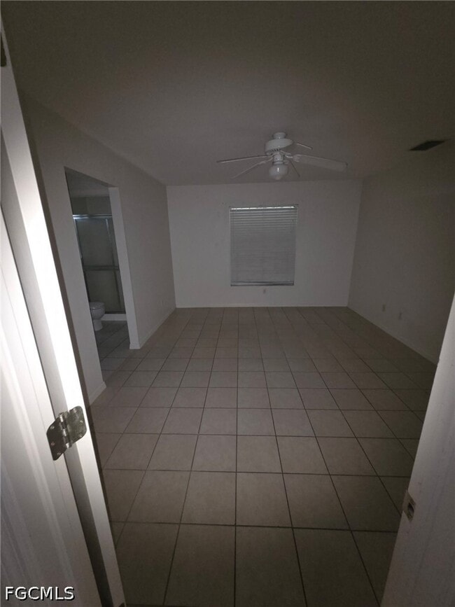 Photo - 910 Cape Coral Pkwy W