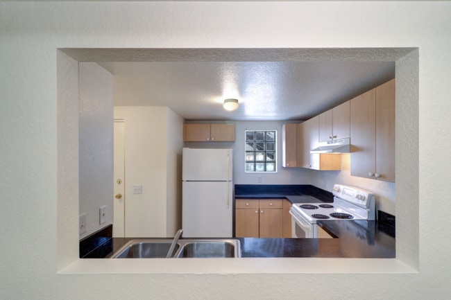 Photo - 2675 50th Ave N Unidad 111