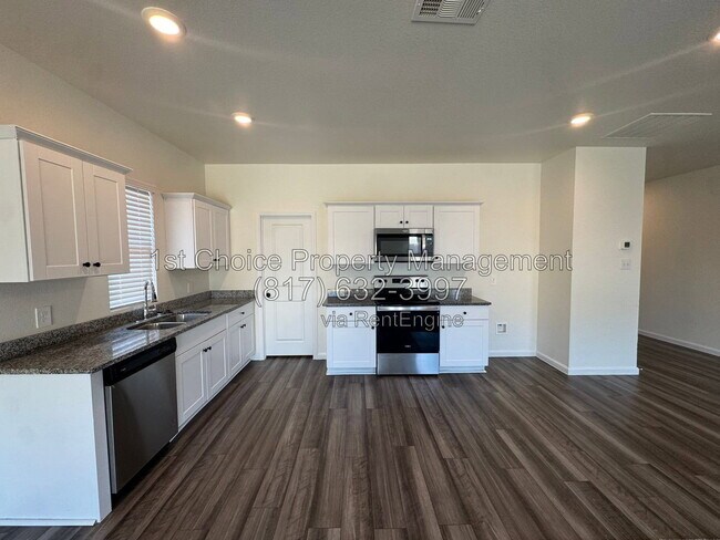 1720 Escondido Dr