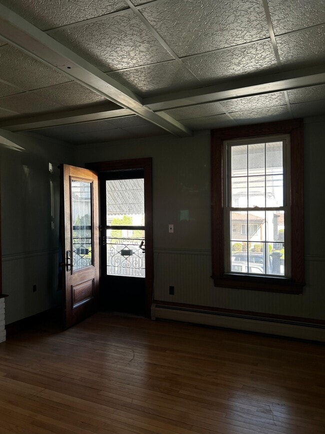 Photo - 308 North Blakely Street