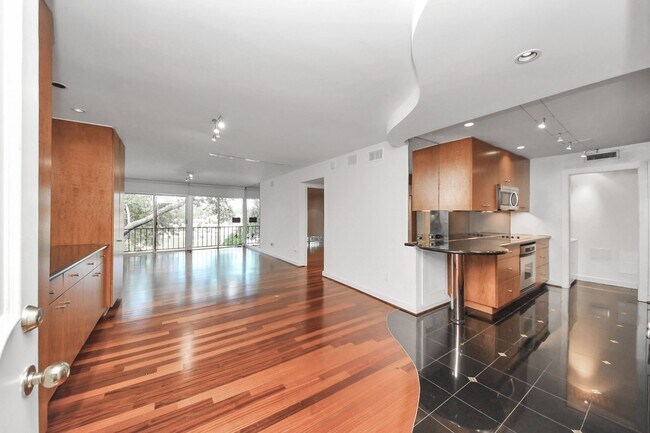 Photo - 5050 Ambassador Way Unit 306