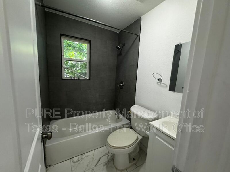 Photo - 2223 J B Jackson Jr Blvd Unit A4