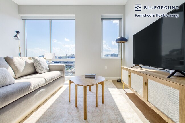 Photo - 3 Tingey Sq SE Unidad FL8-ID278