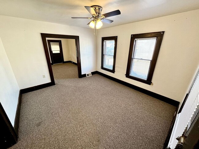 Photo - 2701 Raspberry St Unit 3