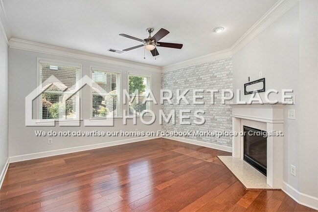 1653 Danbury Parc Pl