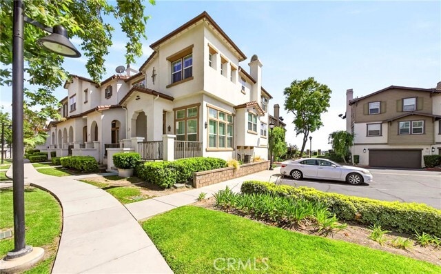 Photo - 2031 Arnold Way