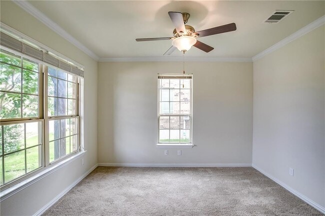 Photo - 226 Hot Spring Valley