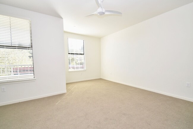 Photo - 107 G St Unit 107 G #208