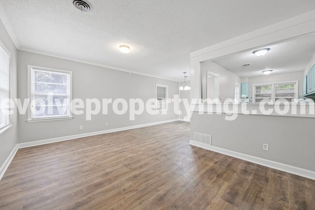 Photo - 7702 Marvin Rd