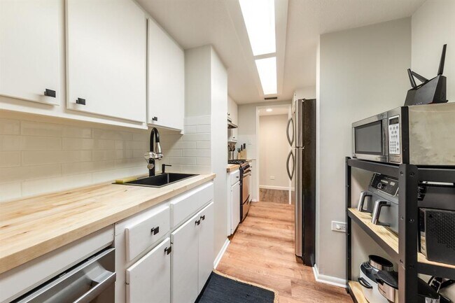 Photo - 1212 Guadalupe St Unit 301