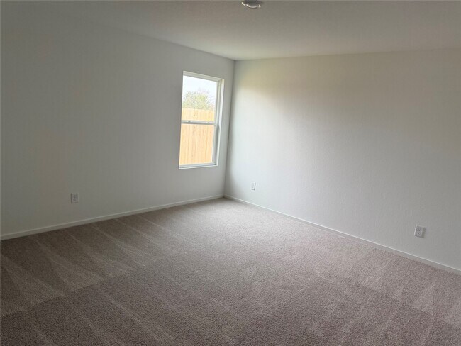 Building Photo - 29655 Knollwood Bay Rd