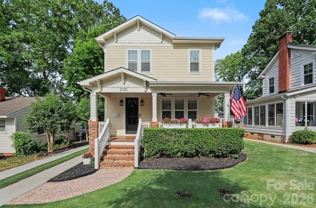 Photo - 2120 Highland St