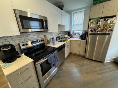 Building Photo - 11 Queensberry St Unit 39