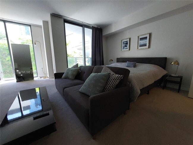 Photo - 31 SE 6th St Unit 403