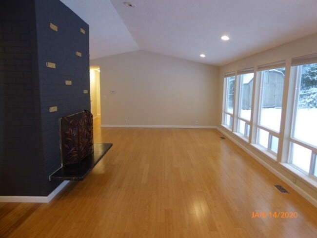 Photo - Charming 4 Bed 2 Bath Rambler in Sought Af...