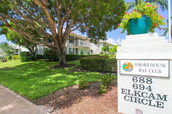 Photo - ** SMOKEHOUSE BAY OF MARCO ** 2/2 SEASONAL UNIT ON MARCO ISLAND AVAILABLE ** BEST WATERWAY VIEW H... Unit 1123