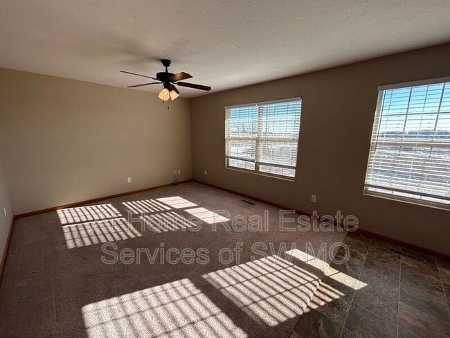 Photo - 2600 W Garton Rd