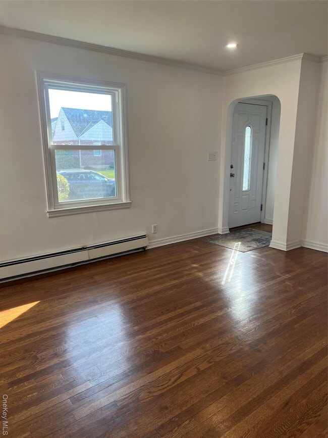 Photo - 1016 Oaks Dr