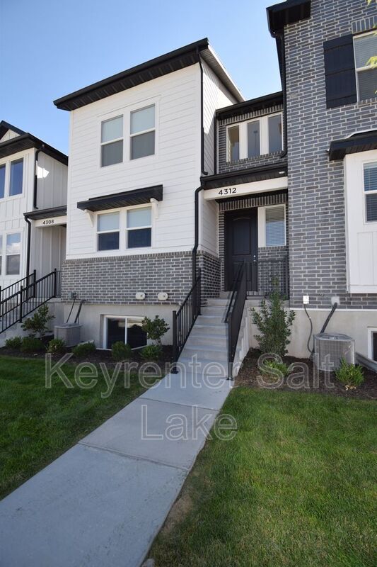 Photo - 4312 W Silver Peak Ln Townhome