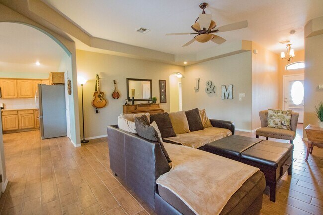 Photo - Spacious home with amazing view of the mou...